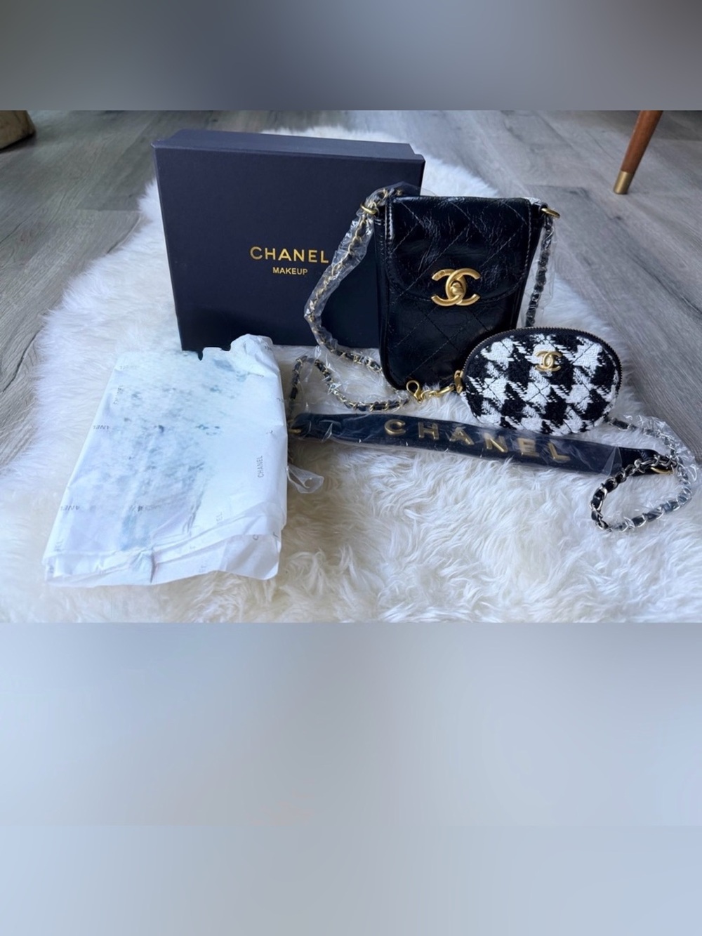 Chanel Makeup Black Aged PU Leather Crossbody Bag w Tweed Coin Purse - Picture 2 of 16